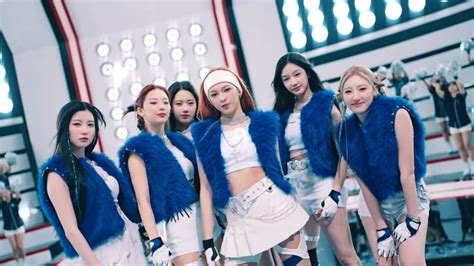 BABYMONSTER makes explosive debut with 'BATTER UP' and .